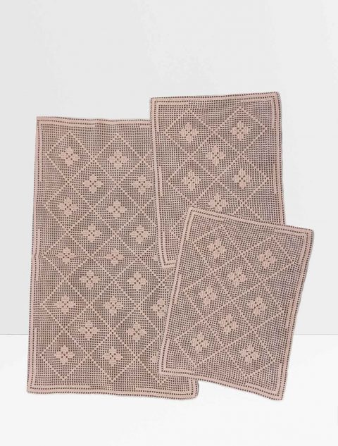 Runner e centrini - "Ricamo Beige"